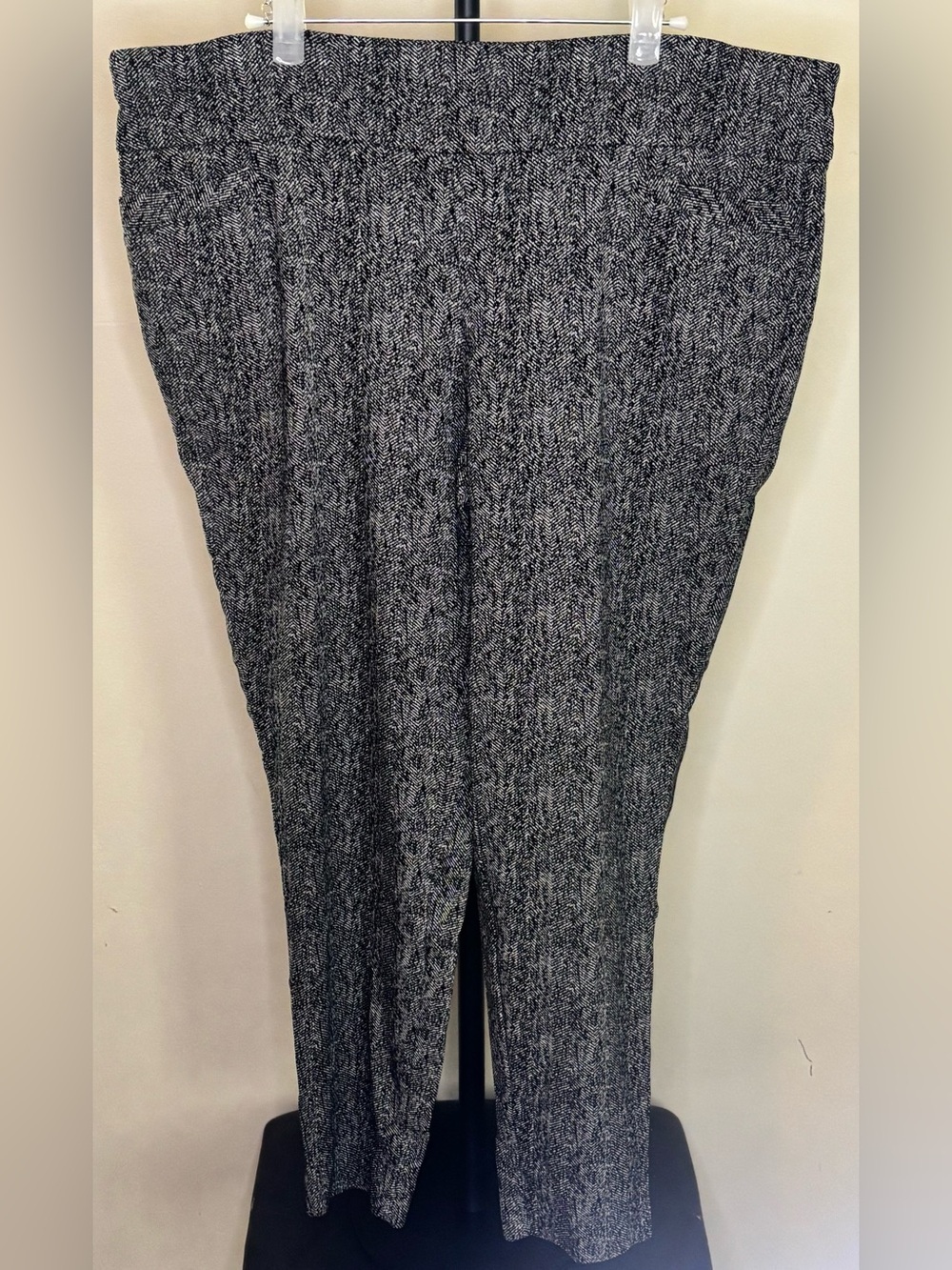Jones New York Gray Herringbone Printed Stretch Ankle Pants Trousers - Picture 2 of 8